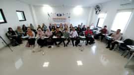 UNIT BAHASA GELAR WORKSHOP TENTANG INTEGRASI TEKNOLOGI DIGITAL DALAM PEMBELAJARAN BAGI 25 GURU BAHASA INGGRIS DI PEKALONGAN